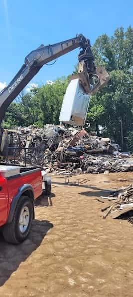 Roberson Scrap Metals Co at 317 Canal St, Florence, AL 35630