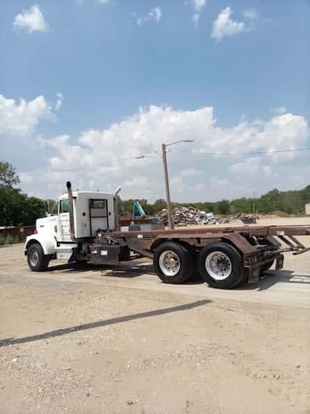 Winfield Iron & Metal at 405 Manning St, Winfield, KS 67156