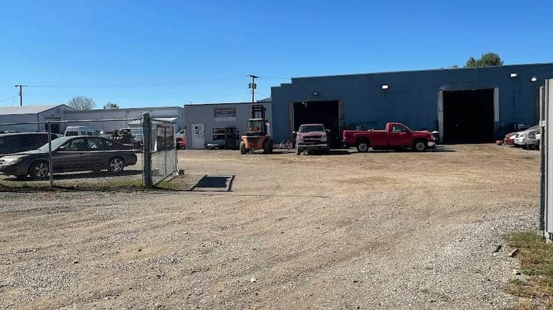 Howard Salvaging LLC at 19757 Co Rd 8, Bristol, IN 46507