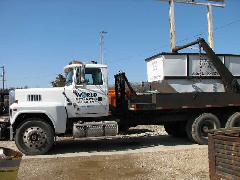 World Metal Buyers at 8 Lakenny Ln, Fenton, MO 63026