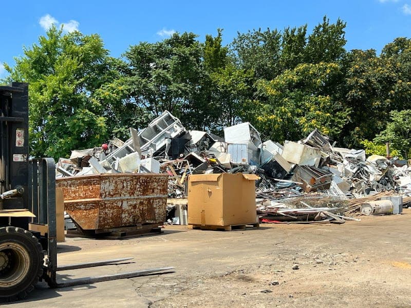 Airways Iron & Metal Company, Inc. at 2103 E Person Ave, Memphis, TN 38114