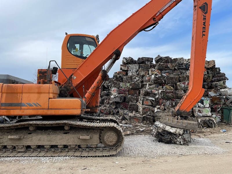 Sam Berman & Sons, LLC at 3871 50th St, Grinnell, IA 50112