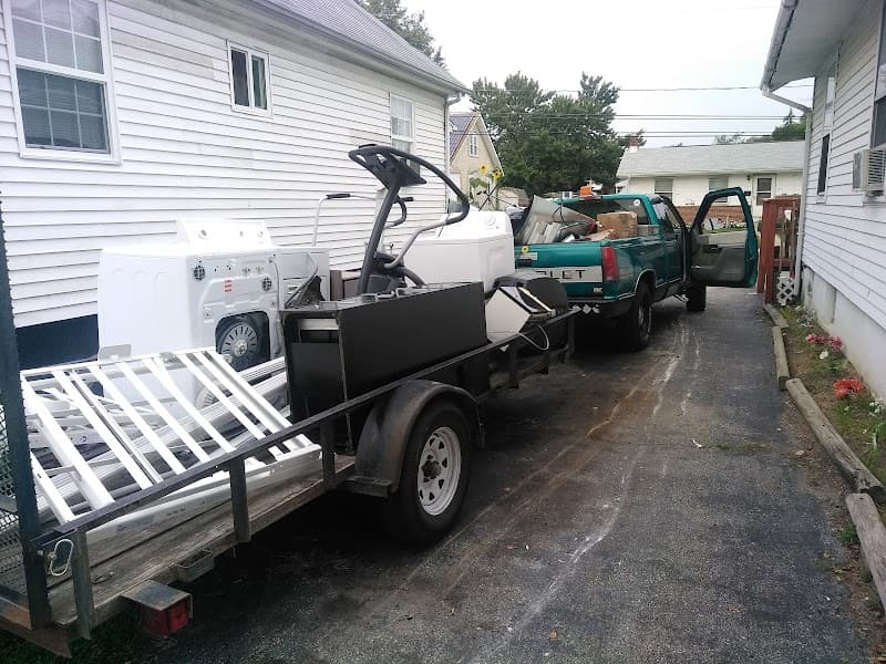 EMR New Castle at 4113 New Castle Ave, New Castle, DE 19720