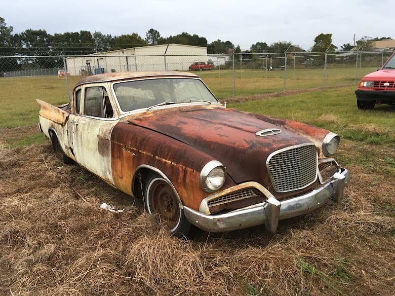 Heilmeier's Auto Salvage at 402 Hickory St S, Foley, AL 36535