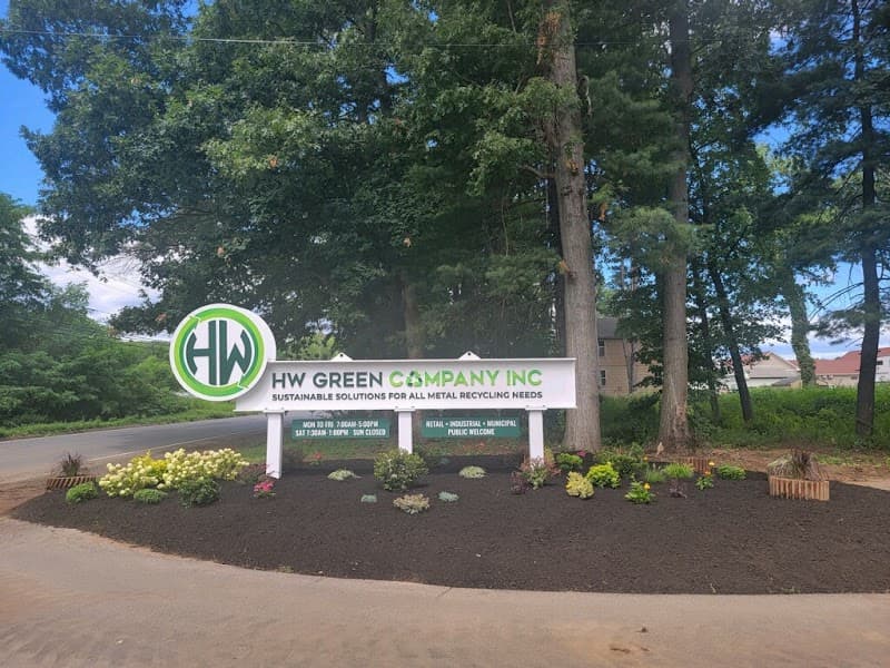 HW Green Co at 276 S Washington St, Plainville, CT 06062