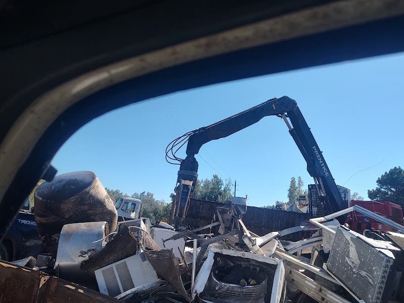 L&W Iron & Metal at 396 AR-27, Nashville, AR 71852