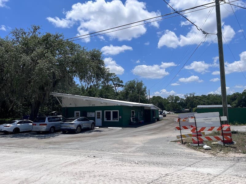 Lady Lake Auto Salvage at 552 US-441, Lady Lake, FL 32159