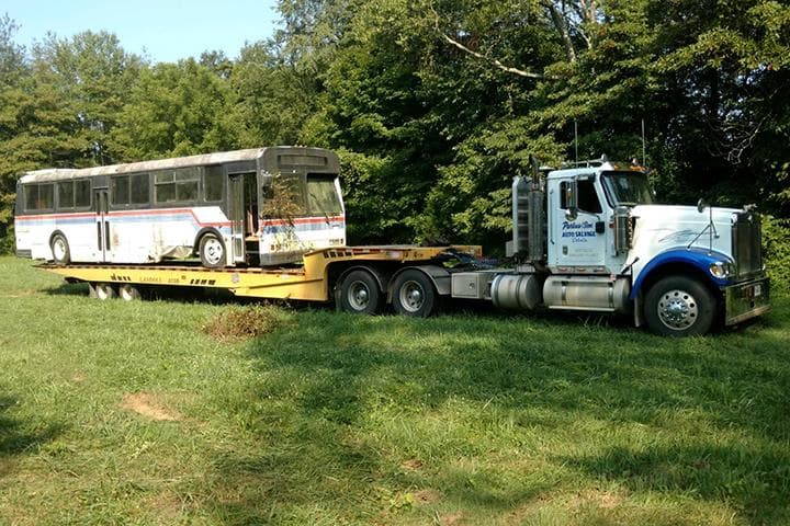 Les's Scrap Metals at 9485 S County Rd 75 W, Deputy, IN 47230