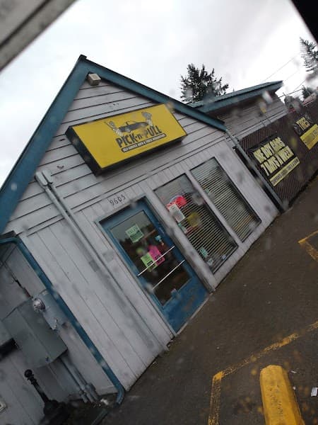 Pick-n-Pull at 9605 NE 76th St, Vancouver, WA 98662
