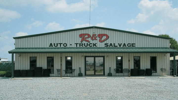 R & D Used Auto Parts at 565 Baxley Hwy, Hazlehurst, GA 31539