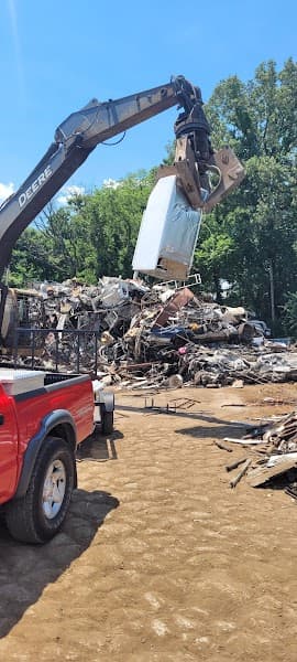 Roberson Scrap Metals Co at 317 Canal St, Florence, AL 35630