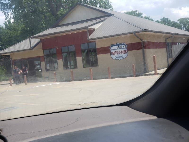 Roberts Parts-U-Pick at Grand Ave, Moffett, OK 74946