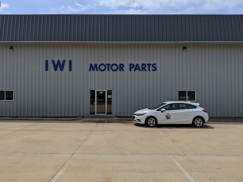 Spares Autopart at 5249 N Park Pl NE, Cedar Rapids, IA 52402