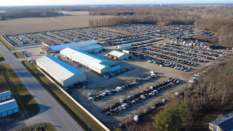 Y-Yard Auto & Truck at 8485 US-45, Effingham, IL 62401