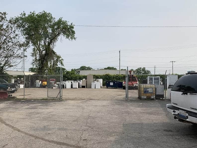 DePaepe Salvage at 1131 15th Ave, East Moline, IL 61244 — used auto parts in East Moline, IL