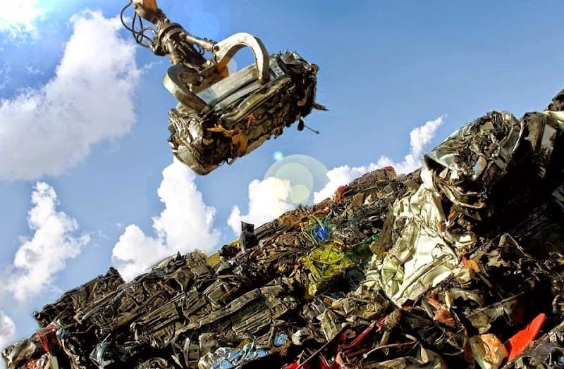 Advantage Metals Recycling at 705 Proctor Dr, Columbia, MO 65202 — used auto parts in Columbia, MO