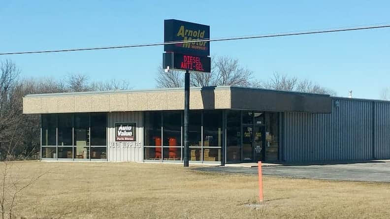 Arnold Motor Supply at 1000 44th St, Marion, IA 52302 — used auto parts in Marion, IA