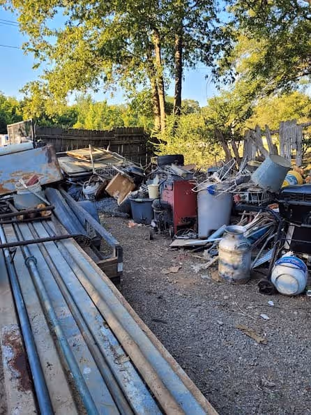 Bud's Iron & Metal at 2675 S 4th St, Van Buren, AR 72956 — used auto parts in Van Buren, AR