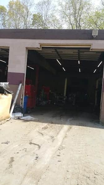 Capital City Salvage — used auto parts in Johnston, RI