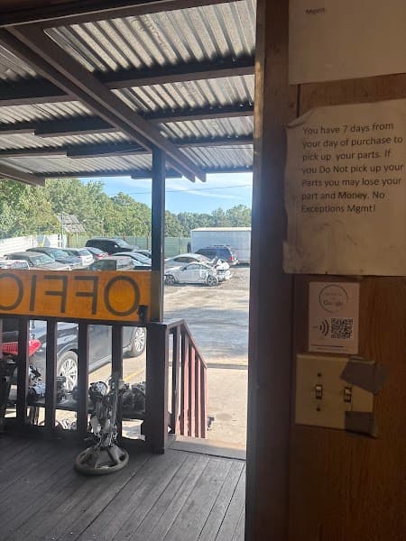 Columbia Used Auto Parts at 4176 Glenwood Rd, Decatur, GA 30032