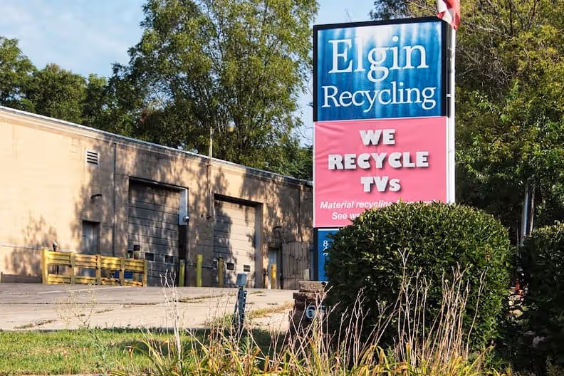 Elgin Recycling Center at 660 Schiller St, Elgin, IL 60123 — used auto parts in Elgin, IL