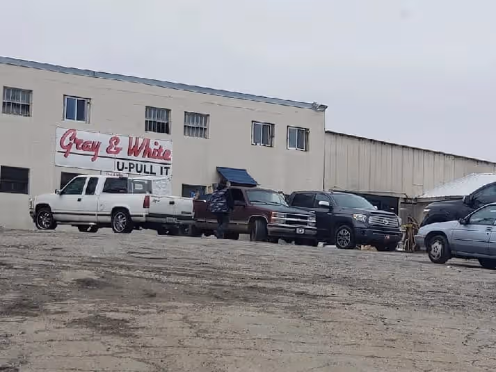 GRAY & WHITE U-PULL IT at 1172 Field Rd NW, Atlanta, GA 30318 — used auto parts in Atlanta, GA