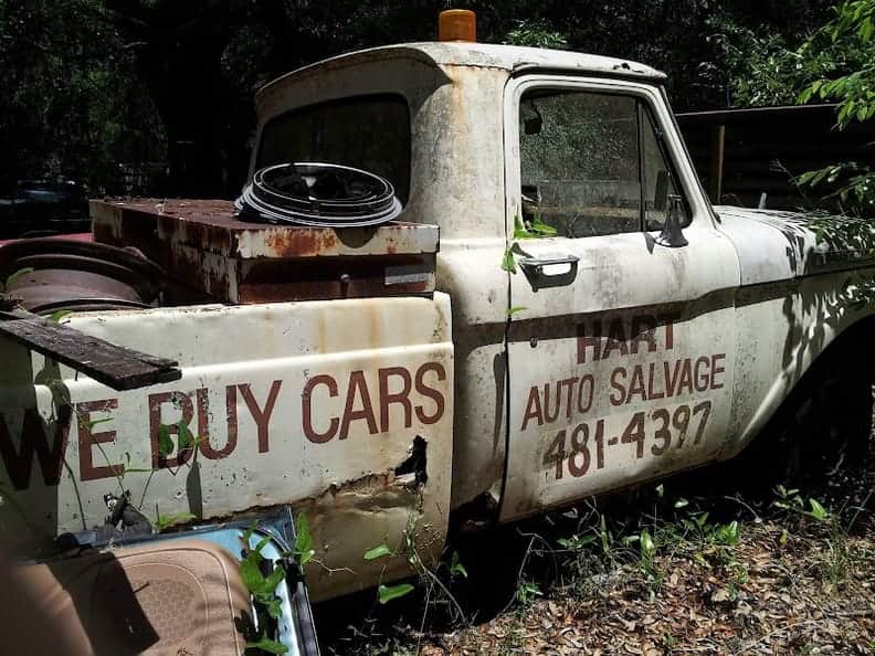 Hart Auto Salvage at 17832 Co Rd 2082, Hawthorne, FL 32640