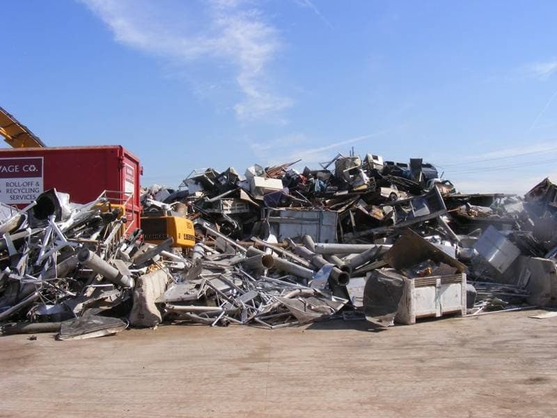 Hendrix Salvage Company Inc. at 3125 S 51st Ave, Phoenix, AZ 85043