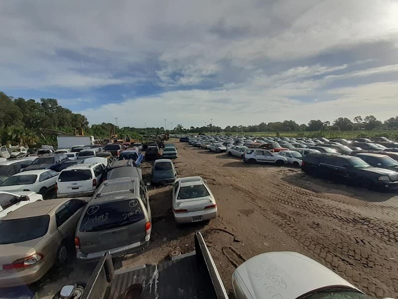 Indian River U Pull It at 4600 45th St, Vero Beach, FL 32967