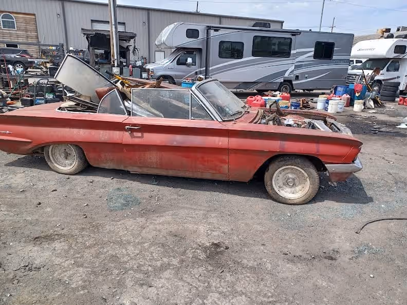 JGS Auto Wrecking at 1128 Pawnee Ave, Kansas City, KS 66105 — used auto parts in Kansas City, KS