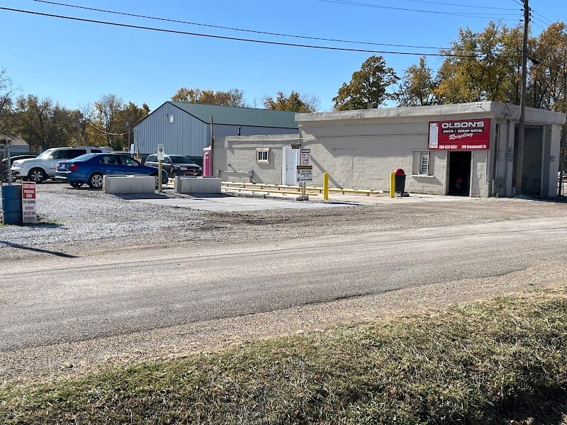 McLean County Auto Salvage at 319 Dreamwold Rd, Bloomington, IL 61704