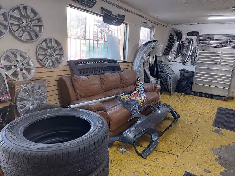 Ok U-Take Auto Parts at 8240 NW 74th St #2322, Miami, FL 33166 — used auto parts in Miami, FL
