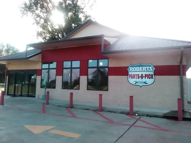Roberts Salvage Inc at 500 Grand Ave, Moffett, OK 74946 — used auto parts in Moffett, OK