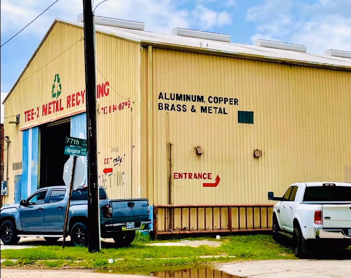 scrap metal buyers at 7923 Glenview Dr, Houston, TX 77061 — used auto parts in Houston, TX