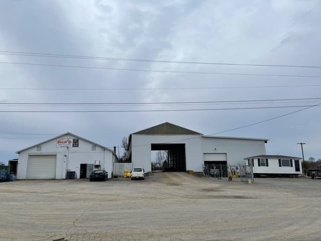 Taylor County Recycling at 318 Broad St, Campbellsville, KY 42718 — used auto parts in Campbellsville, KY
