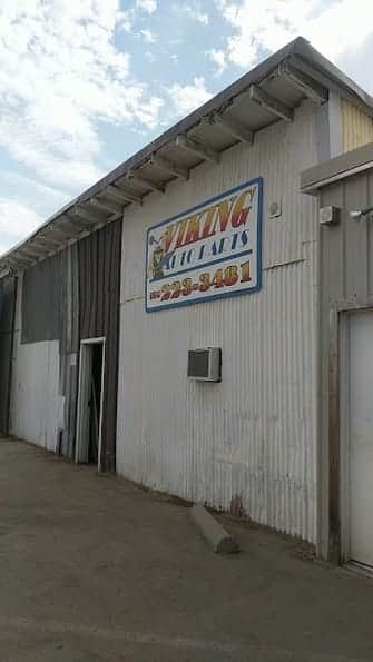 Viking Truck and Auto Dismantlers at 10044 Old Oregon Trail, Redding, CA 96003 — used auto parts in Redding, CA