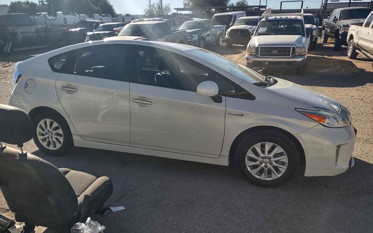 Best Auto Salvage at 5550 S Arcadia Ave, Tucson, AZ 85706