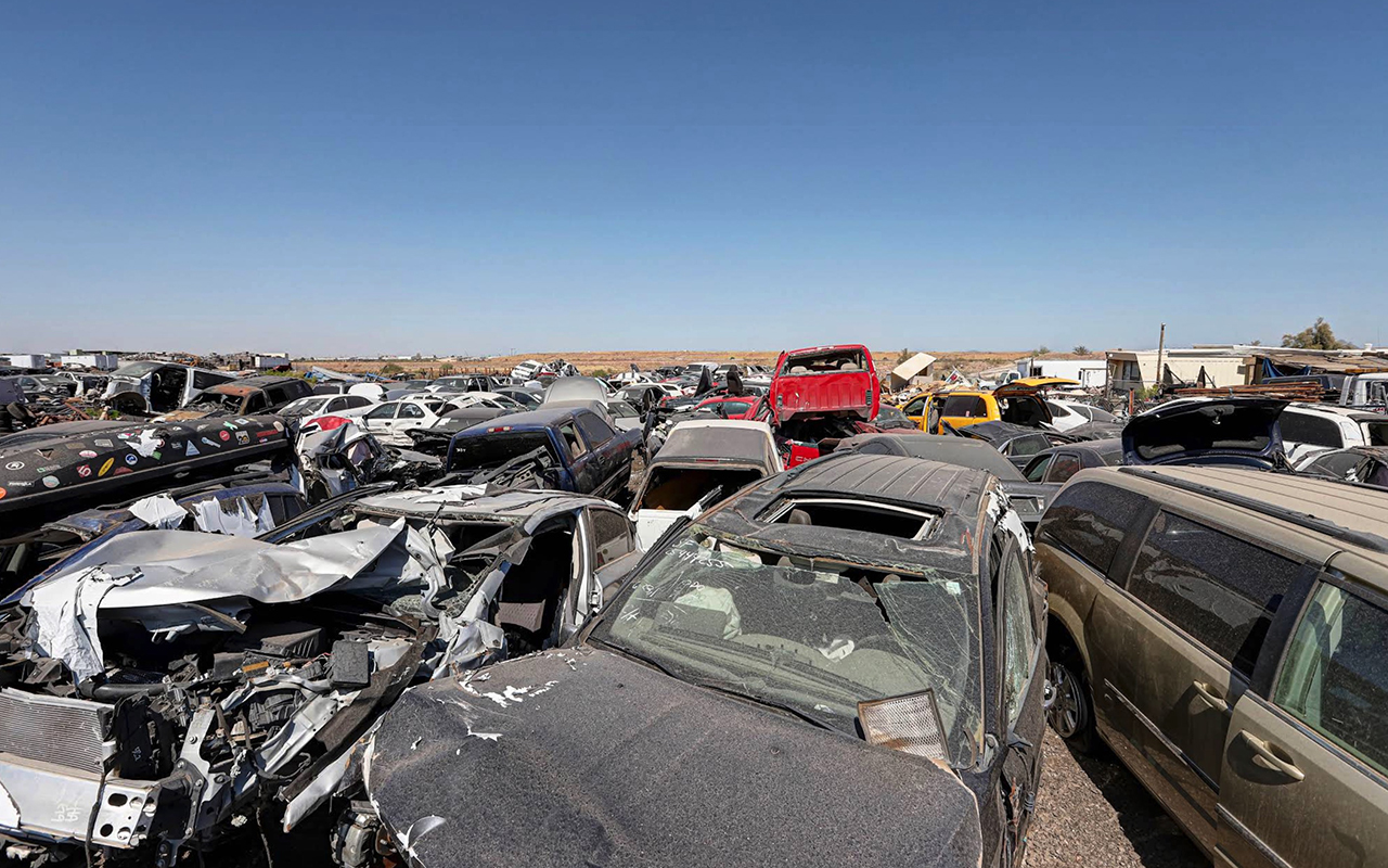 Deer Valley Used Parts at 3010 W Broadway Rd B, Phoenix, AZ 85041