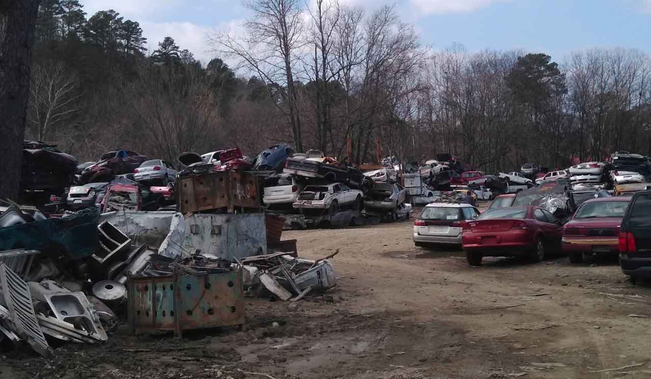 Walker's Auto Ranch & Salvage, LLC at 2300 Spring St, Hot Springs, AR 71901