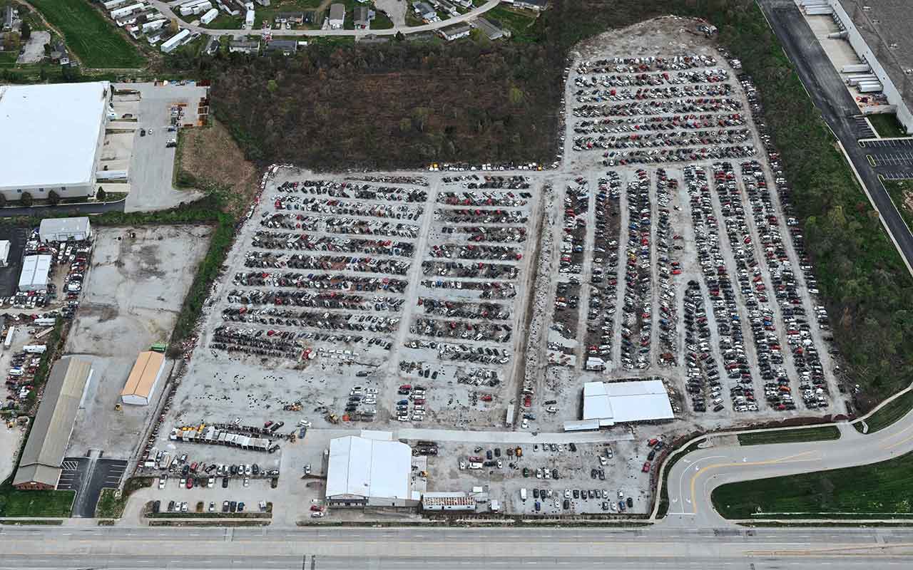Aerial view of Baird's Auto Parts at 8809 National Turnpike, Fairdale, KY 40118