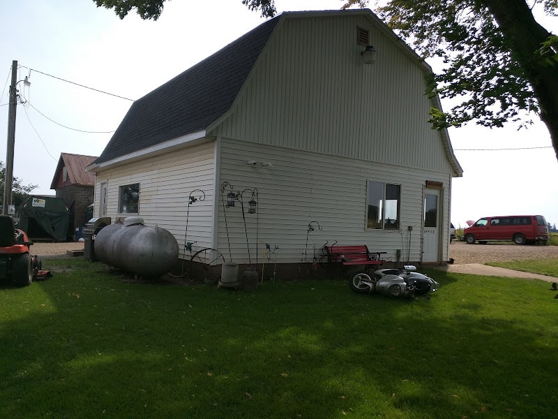 Yard photo 6