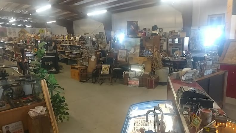 Hennings Salvage at 802 Bern Rd, Montpelier, ID 83254