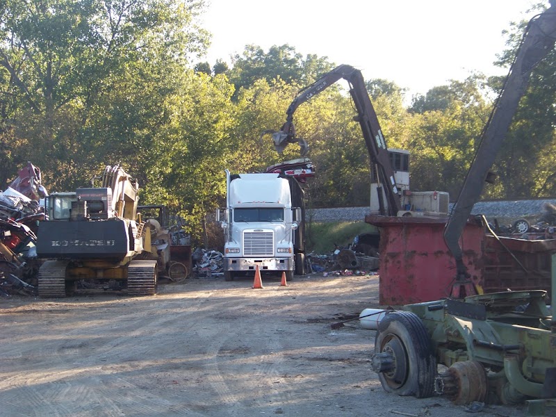 Hereford Scrap Metals at 1528 3rd St SW, Attalla, AL 35954