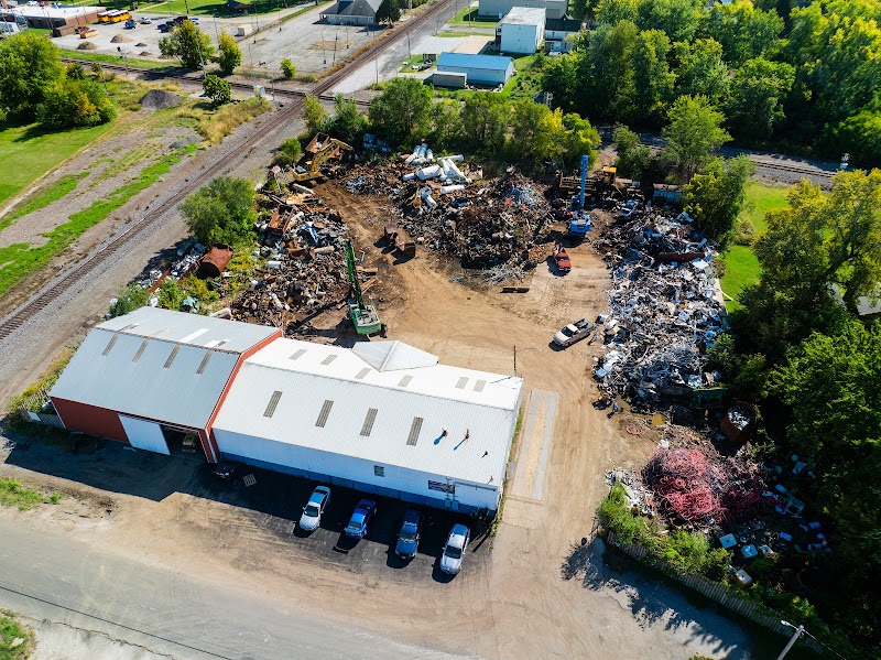 Jacksonville Iron, Inc. at 739 E Lafayette Ave, Jacksonville, IL 62650
