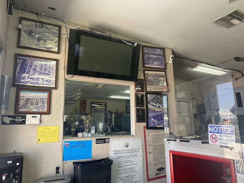 K&P Auto Dismantler at 15295 Whittram Ave, Fontana, CA 92335