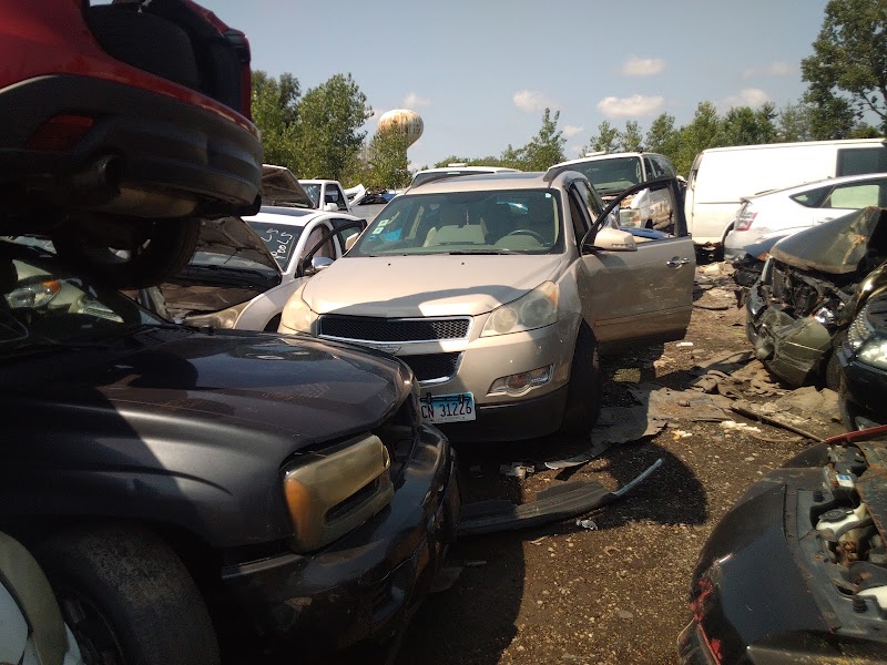 Pooles pull-a-part at 3021 W 135th St, Robbins, IL 60472