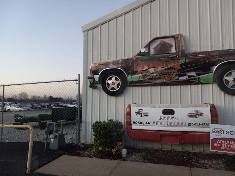 Pratt's Auto Salvage at 170 Industrial Dr, Hoxie, AR 72433