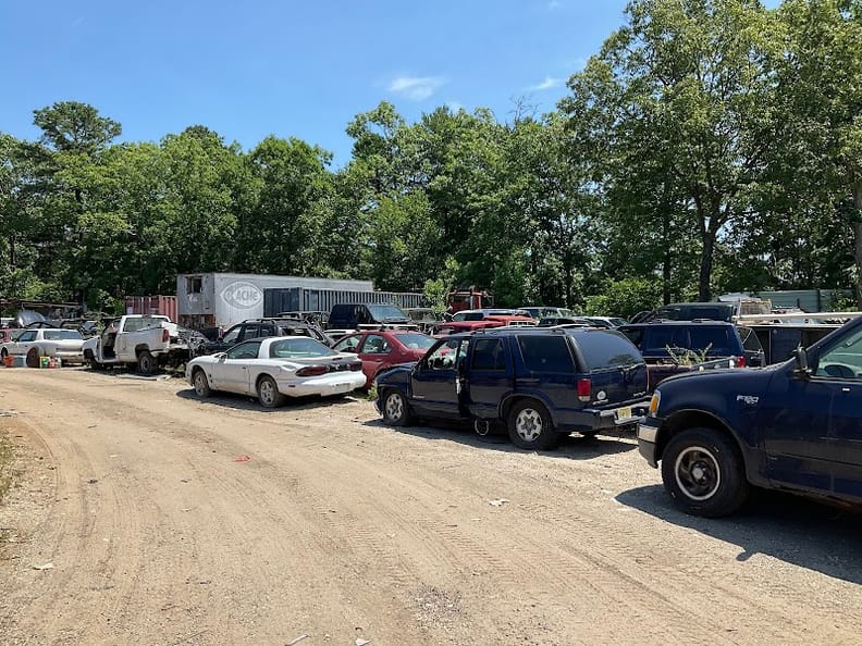 Ray's Auto Salvage at 152 Dudican Rd, Woodbine, NJ 08270