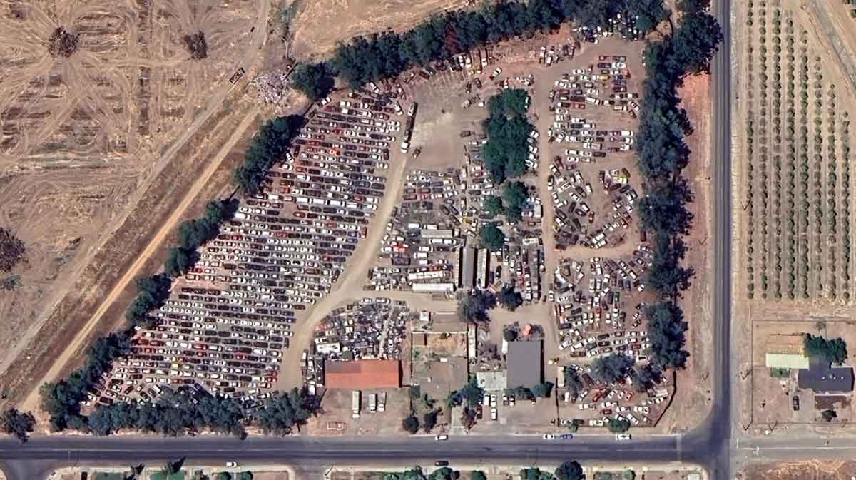 International Auto Wrecking Yard Orange Cove at 143 Anchor Ave, Orange Cove, CA 93646