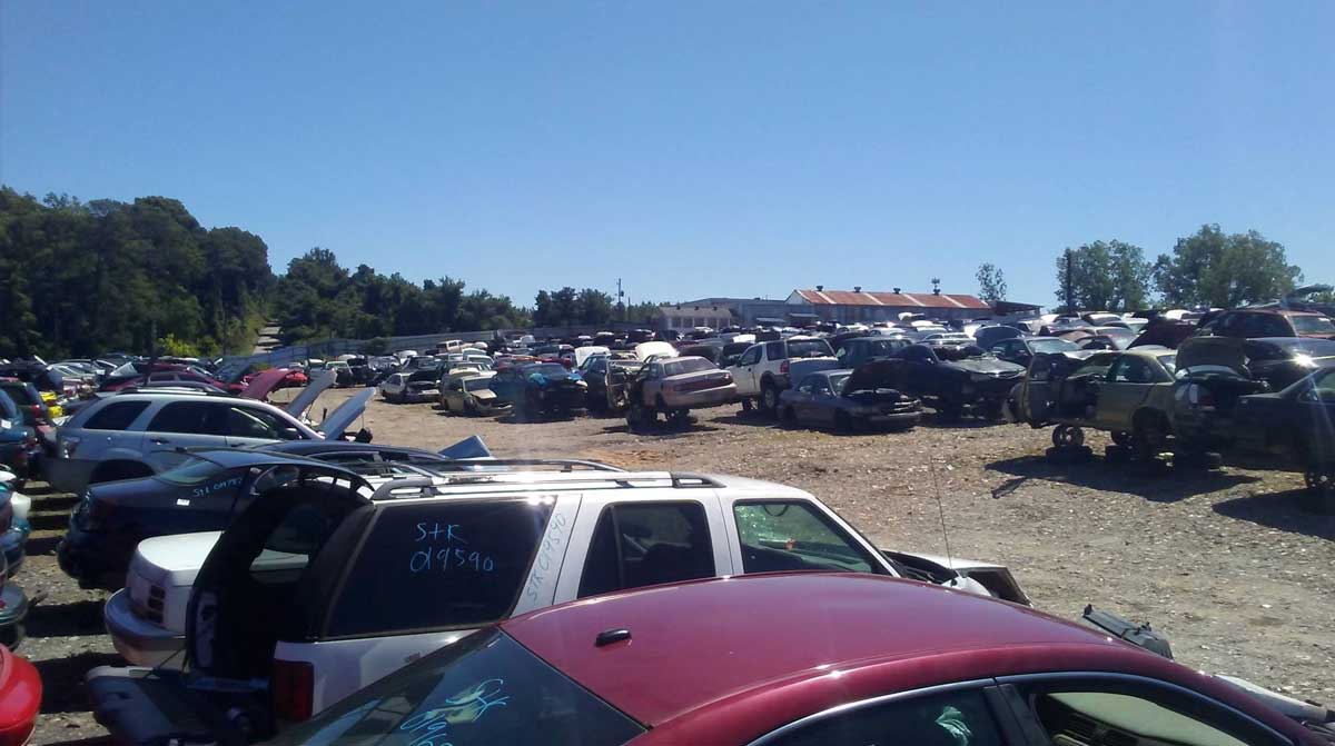 Junk cars from GRAY & WHITE U-PULL IT at 1172 Field Rd NW, Atlanta, GA 30318